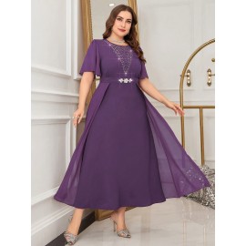 Plus Size - 2025 New Plus-Size Women'S Summer Dress with a Waist-Cinching Design That Flatters The Figure, Elegantly Concealing The Belly, Featuring a Stylish Faux Two-Piece A-Line Silhouette.
